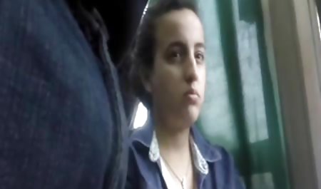 عاشق عضلانی در الاغ لعنتی MILF در دانلود رایگان سریال های پورن جوراب ساق بلند