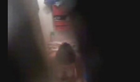 جوجه دانلود رایگان فیلم سکسی کامل چربی در مقابل انفرادی وب کم ، کلاه خود را با یک اسباب بازی جنسی نوازش می دهد
