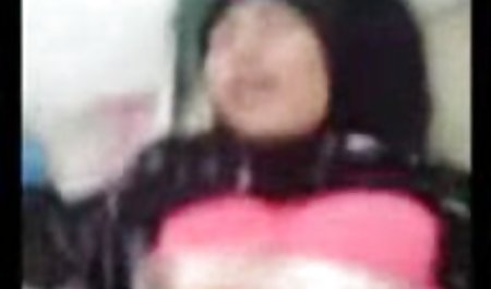 اقدام سریال سکسی رایگان با یک بلوند روسی.