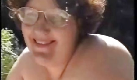 Blowjob سکس دیده بان برای یک پسر.